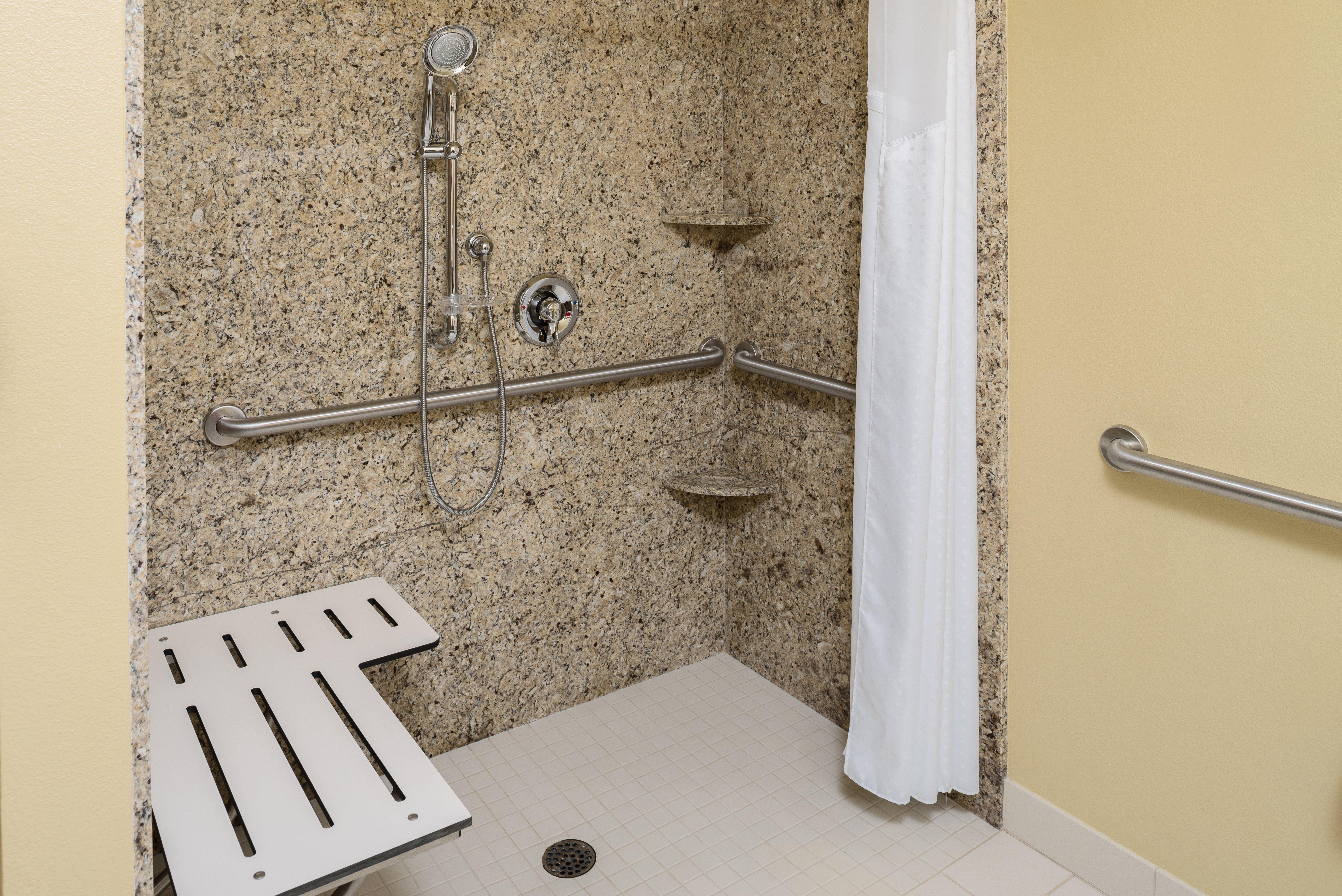 Holiday Inn Express Klamath - Redwood Ntl Pk Area By Ihg Exterior foto